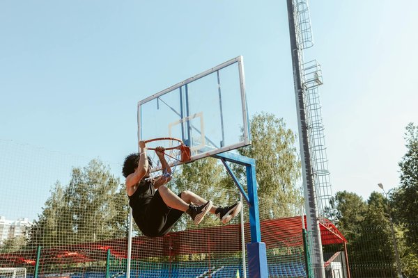 Swiss ball vs. Entraînement en salle : Les avantages et inconvénients